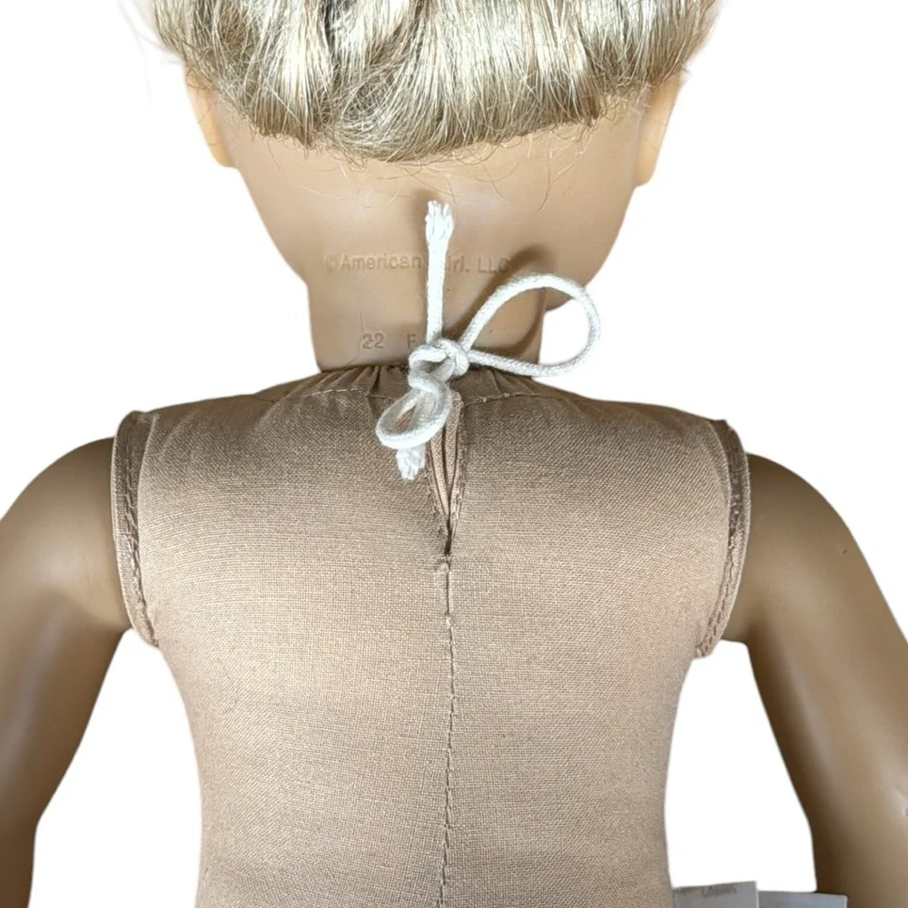 2000's American Girl Doll Long Blond Hair Hazel Green Eyes 18